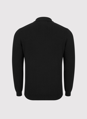 Juodos spalvos polo megztinis
