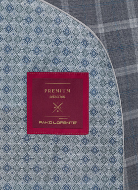 Pilkas languotas kostiuminis švarkas su vilna