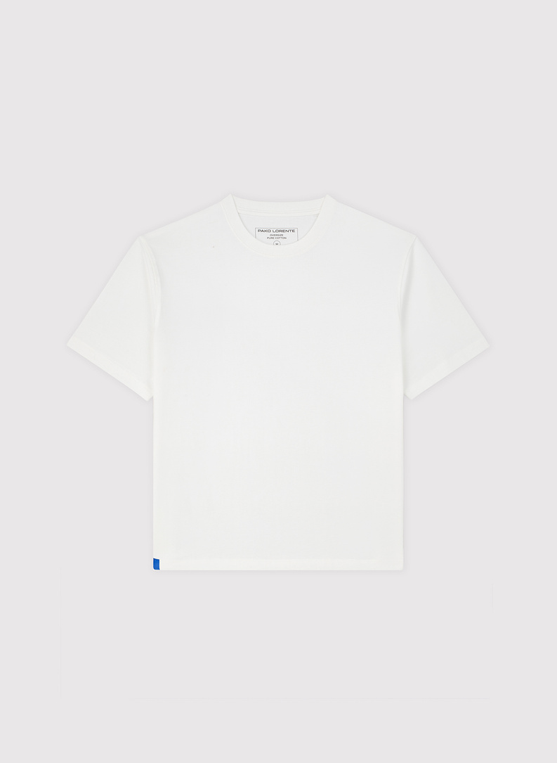 Balti didžiulio dydžio T marškinėliai