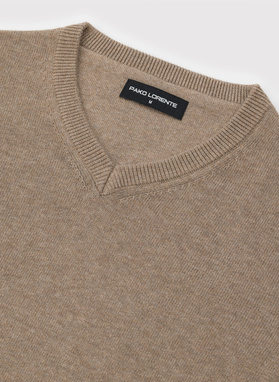 Vyriškas megztinis V apykakle