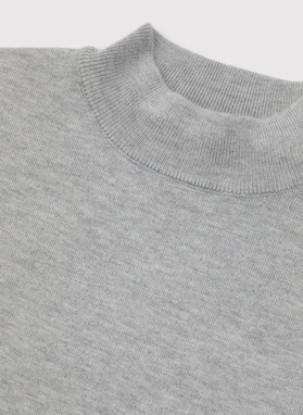 Pilkas vyriškas pusgolfis