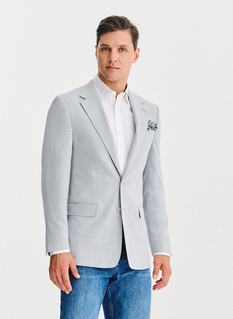 Pilkas vyriškas švarkas