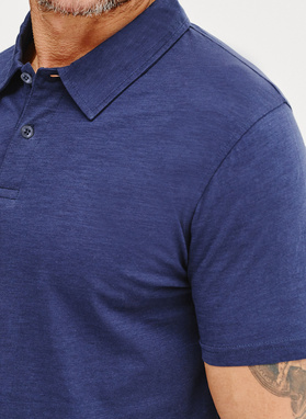 Tamsiai mėlyni medvilniniai polo marškinėliai