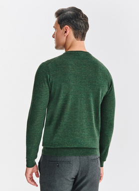 Žalias vyriškas megztinis su vilna