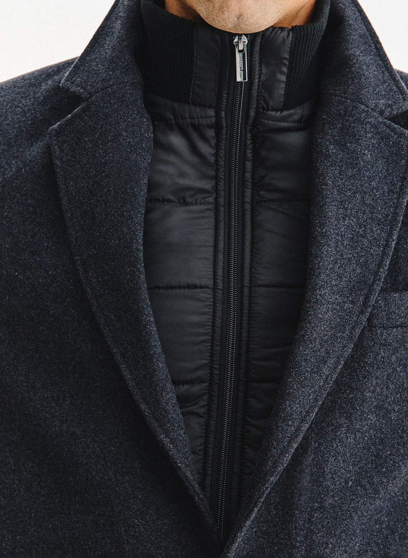 Grafito spalvos vyriškas lietpaltis su nusegama apykakle