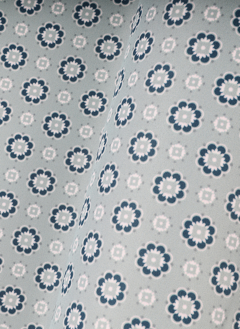 Šviesiai žalia raštuota kišeninė nosinaitė