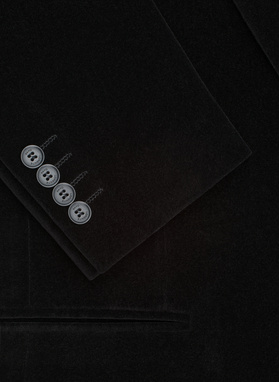 Juodas dvieilis vyriškas švarkas