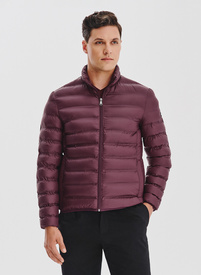 Violetinė dygsniuota striukė