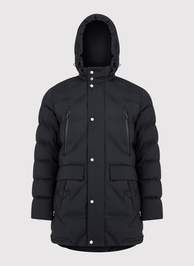 Juoda žieminė vyriška striukė