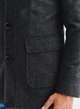 Sagomis sagstomas pilkas lietpaltis