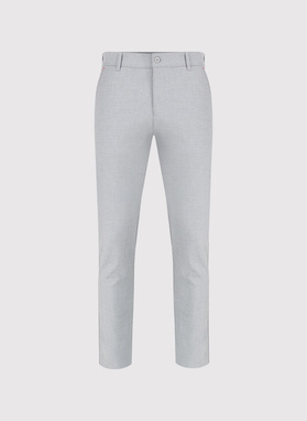 Pilkos vyriškos kelnės