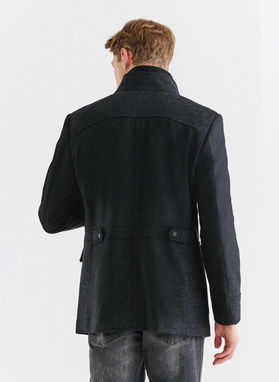 Pilkas trumpas vyriškas lietpaltis su vilna ir kašmyru