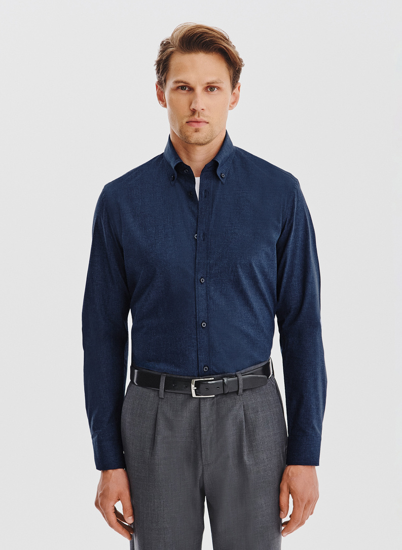 Tamsiai mėlyni melanžiniai marškiniai