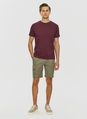 Žali vyriški šortai be raštų