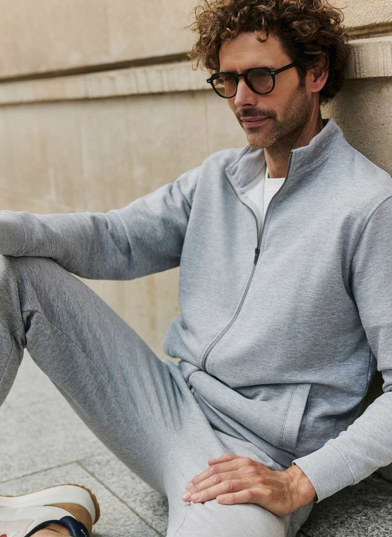 Pilkas treninginis bluzonas su užtrauktuku