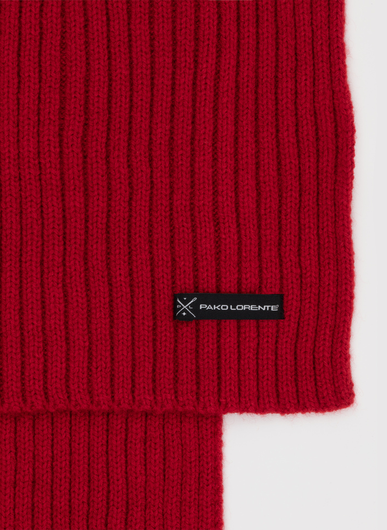 Raudonas vyriškas šalikas