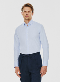 Mėlyni vyriški marškiniai