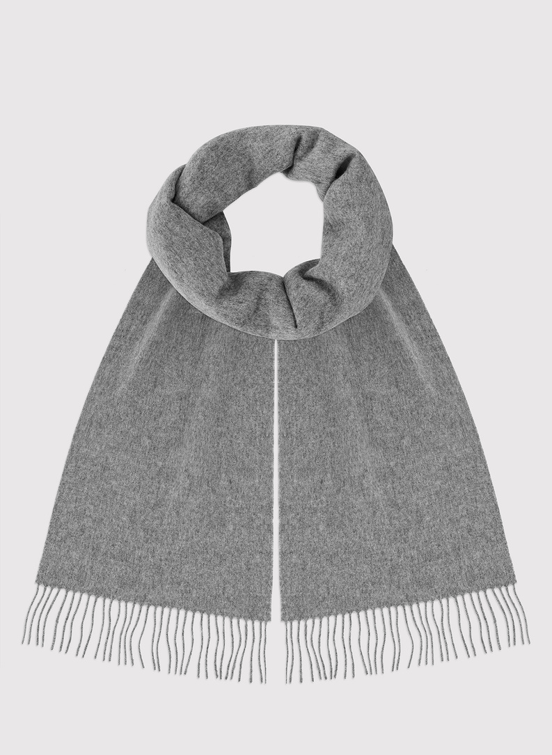 Pilkas vilnonis šalikas