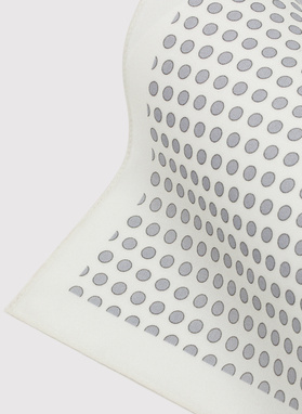 Vyriška kišeninė nosinaitė taškais