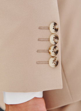 Smėlinis vyriškas švarkas