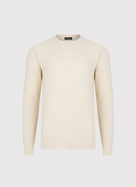 Vyriškas megztinis su O formos iškirpte