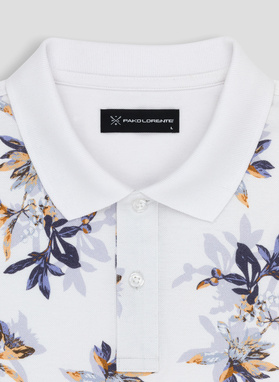 Balti gėlėti polo marškinėliai