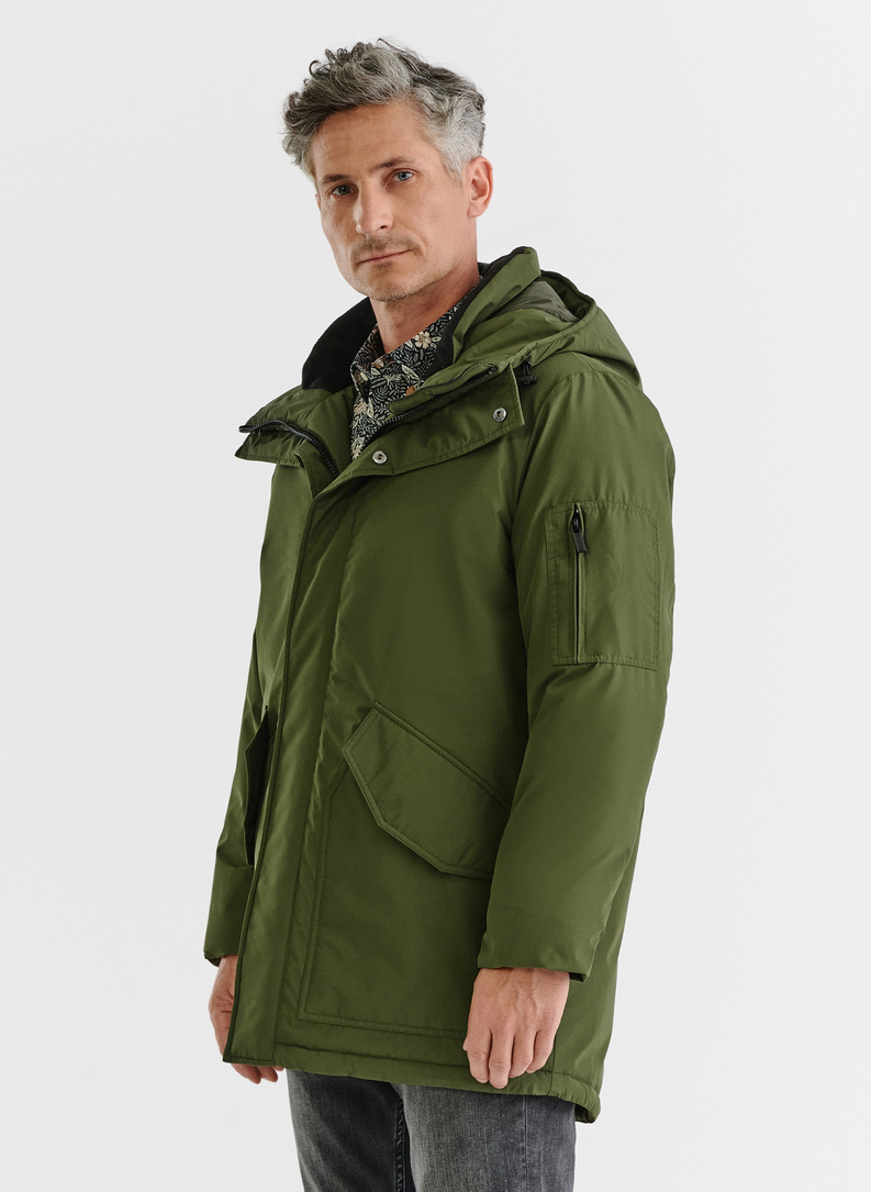 Žieminė žalios spalvos striukė su gobtuvu