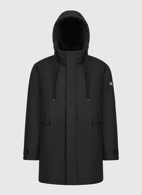 Juodos spalvos pūkinė vyriška striukė