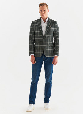 Žalias languotas vyriškas švarkas