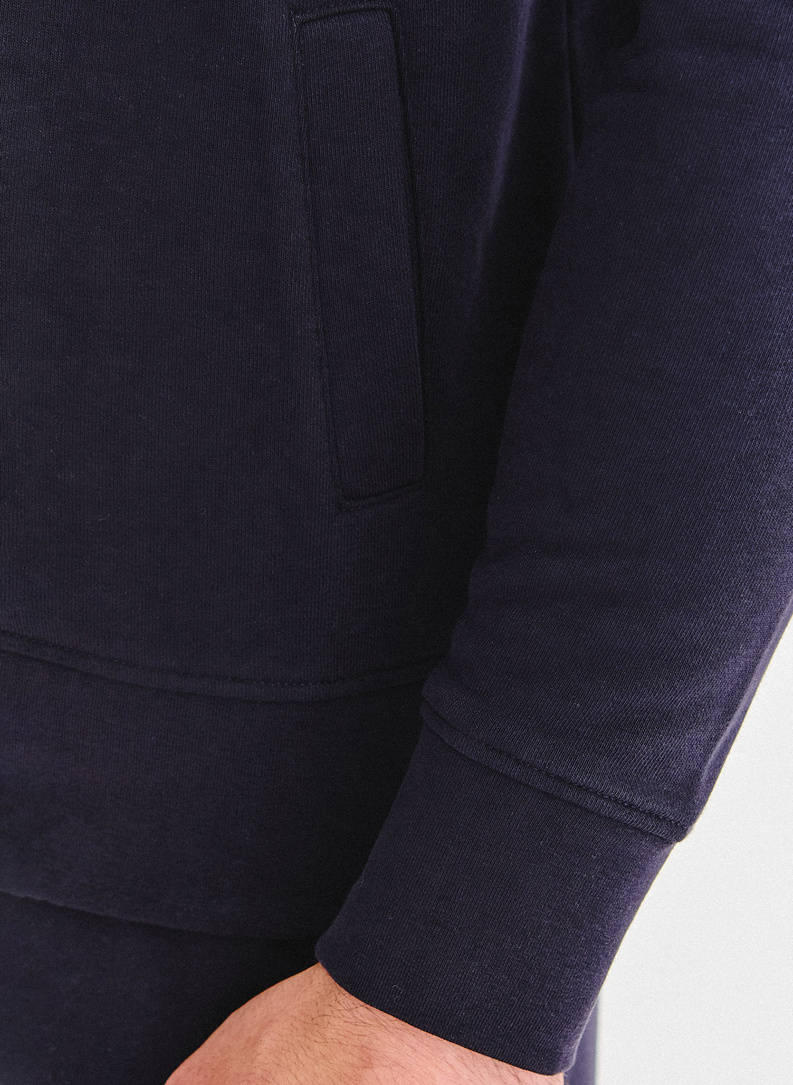 Tamsiai mėlynas treninginis bluzonas su užtrauktuku