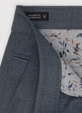 Tamsiai mėlynos vyriškos laisvalaikio kelnės