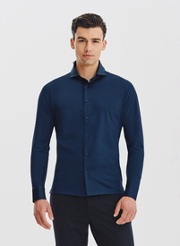 Tamsiai mėlyni trikotažiniai marškiniai