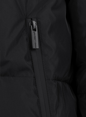 Juoda žieminė vyriška striukė