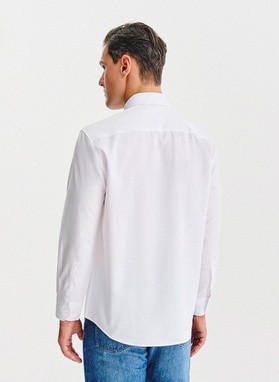 Balti vyriški marškiniai