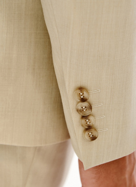 Vyriškas smėlio spalvos švarkas