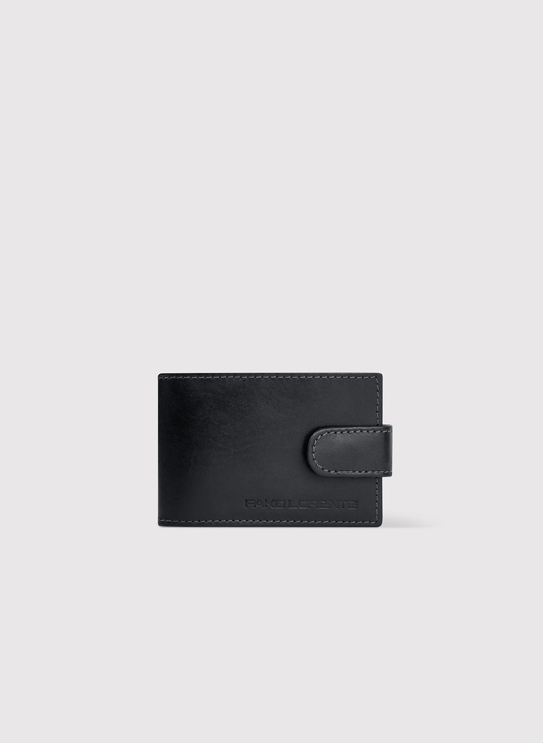 Juodas kortelių dėklas