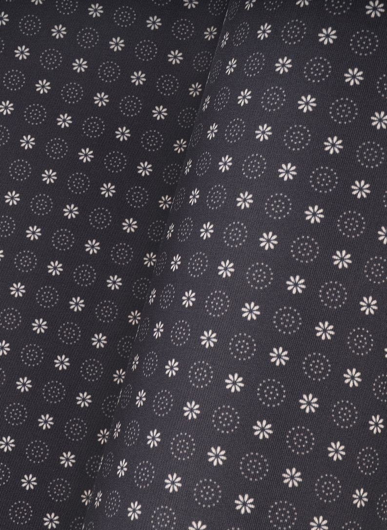 Grafito spalvos kišeninė nosinaitė mikroraštu