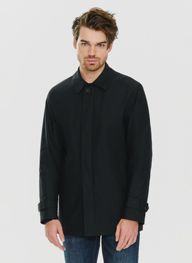 Juodos spalvos demisezoninis vyriškas lietpaltis