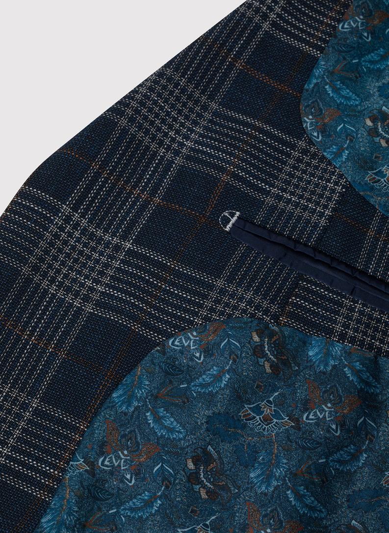 Tamsiai mėlynas languotas vyriškas laisvalaikio švarkas