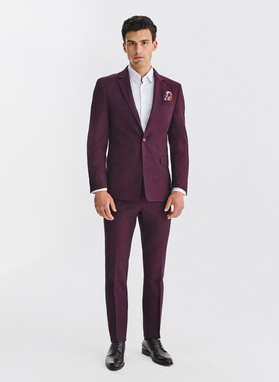 Tamsiai raudonas kostiuminis švarkas