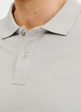 Pilkos spalvos polo T marškinėliai be raštų
