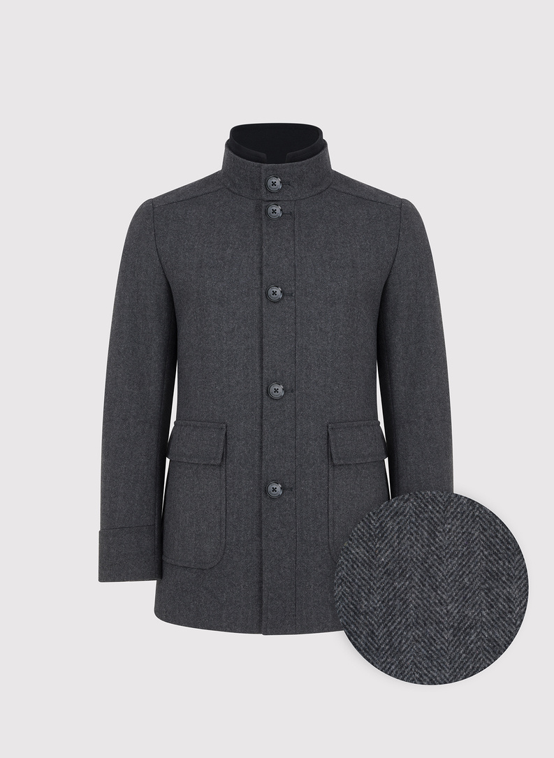 Sagomis sagstomas pilkas lietpaltis