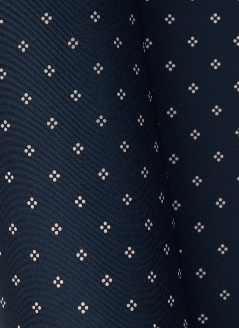 Tamsiai mėlyna vyriška kišeninė nosinaitė baltu smulkiu raštu