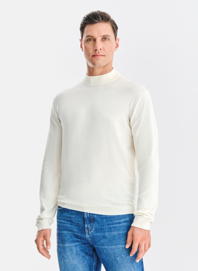 Baltos spalvos vyriškas pusgolfis