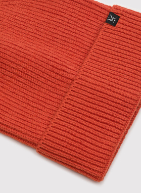 Oranžinės spalvos medvilninė kepurė