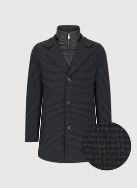 Tamsiai pilkas lietpaltis skalikų dantų raštu