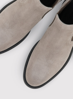 Pilki odiniai čelsiai