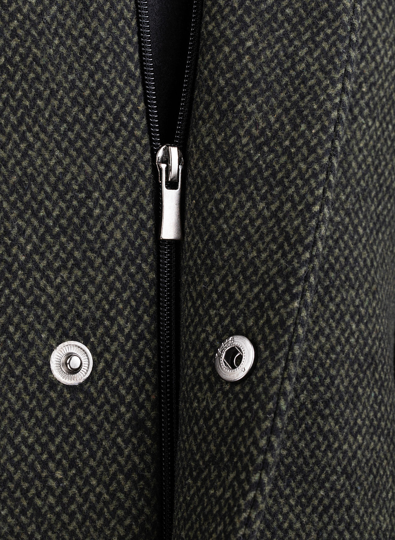 Žalios spalvos vyriškas lietpaltis