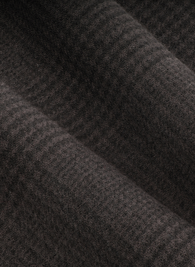 Pilkos spalvos languotas vyriškas šalikas