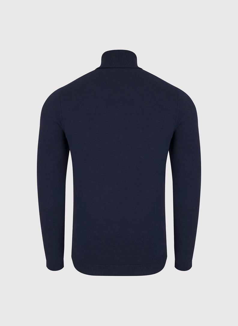 Tamsiai mėlynos spalvos vyriškas golfas